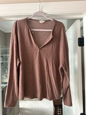 For The Republic Long Sleeve V-Neck Pullover Top in Mauve Brown